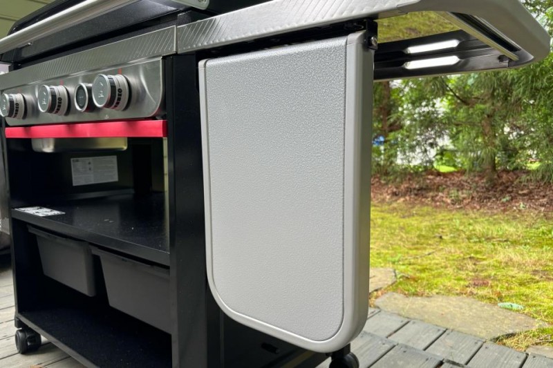 Weber Slate griddle review: A smash burger machine with clever features