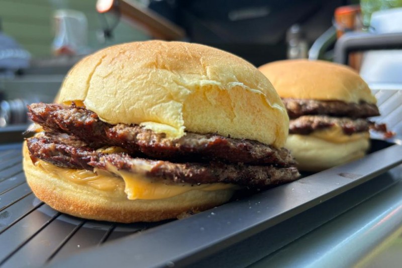 Weber Slate griddle review: A smash burger machine with clever features