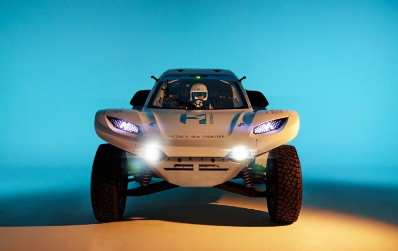 Extreme E is now Extreme H, a hydrogen-powered racing series starting 2025