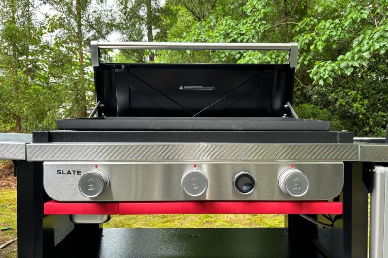 Weber Slate griddle review: A smash burger machine with clever features