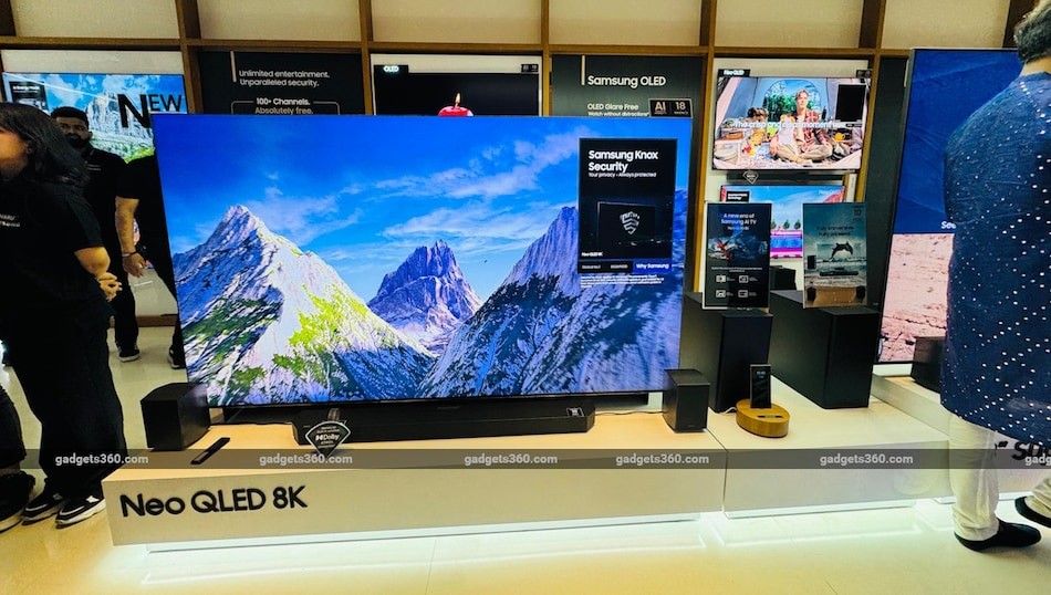 Samsung Brings AI Features to Your Living Room With New Range of Premium Smart TVs